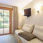 Aparthotel Pierre & Le Clos D'eguisheim 3*