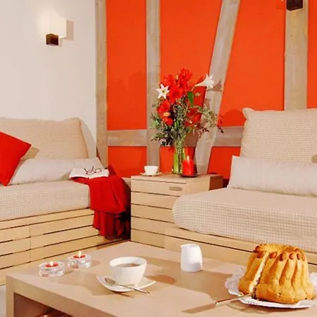 Hotel apartamentowy Pierre & Le Clos D'eguisheim Eguisheim