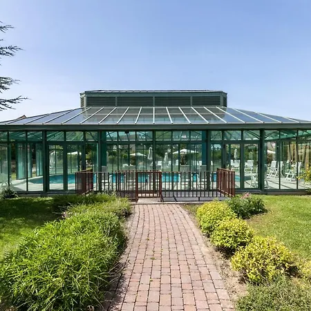 Hotel apartamentowy Pierre & Le Clos D'eguisheim 3*