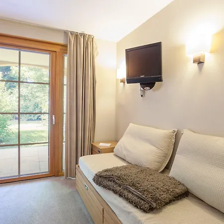 Hotel apartamentowy Pierre & Le Clos D'eguisheim 3*
