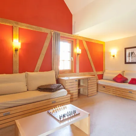 Hotel apartamentowy Pierre & Le Clos D'eguisheim 3*