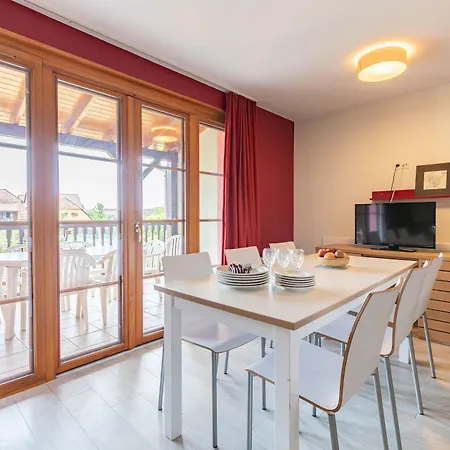 Pierre & Le Clos D'eguisheim Hotel apartamentowy
