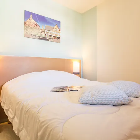 Hotel apartamentowy Pierre & Le Clos D'eguisheim 3*