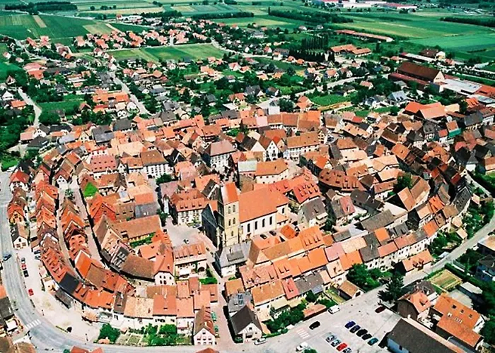 Pierre & Le Clos D'eguisheim Aparthotel 3*