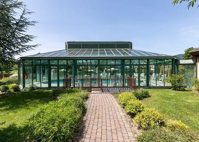 Aparthotel Pierre & Le Clos D'eguisheim 3*