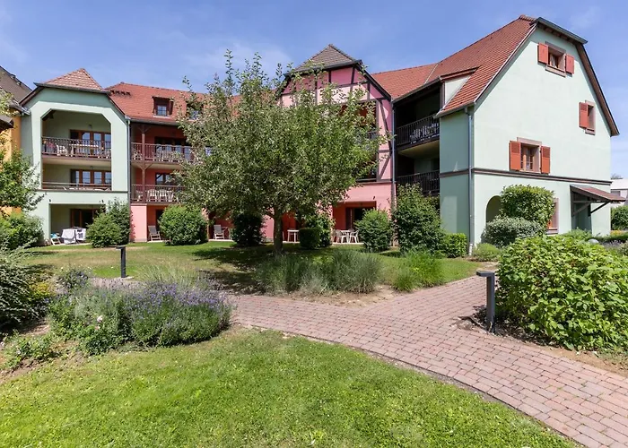 Pierre & Le Clos D'eguisheim 3*