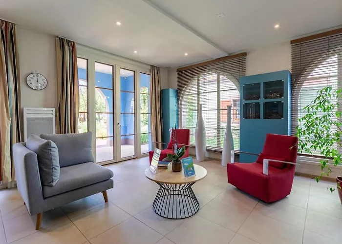 Aparthotel Pierre & Le Clos D'eguisheim 3*