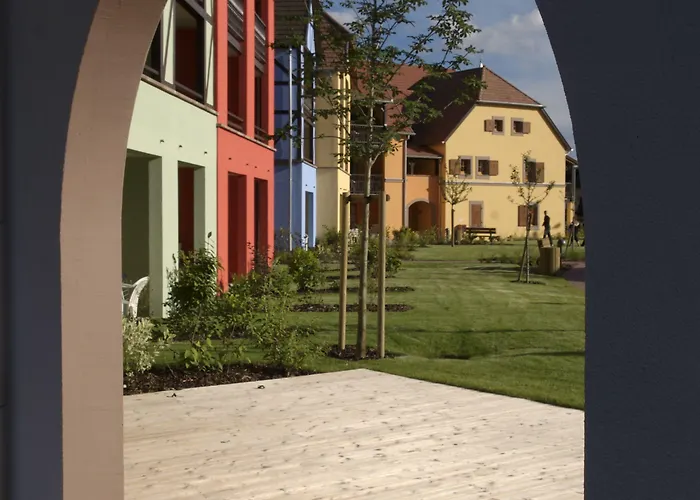 Pierre & Le Clos D'eguisheim 3*