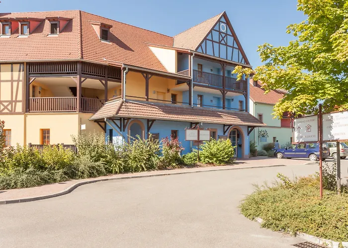 Aparthotel Pierre & Le Clos D'eguisheim 3*